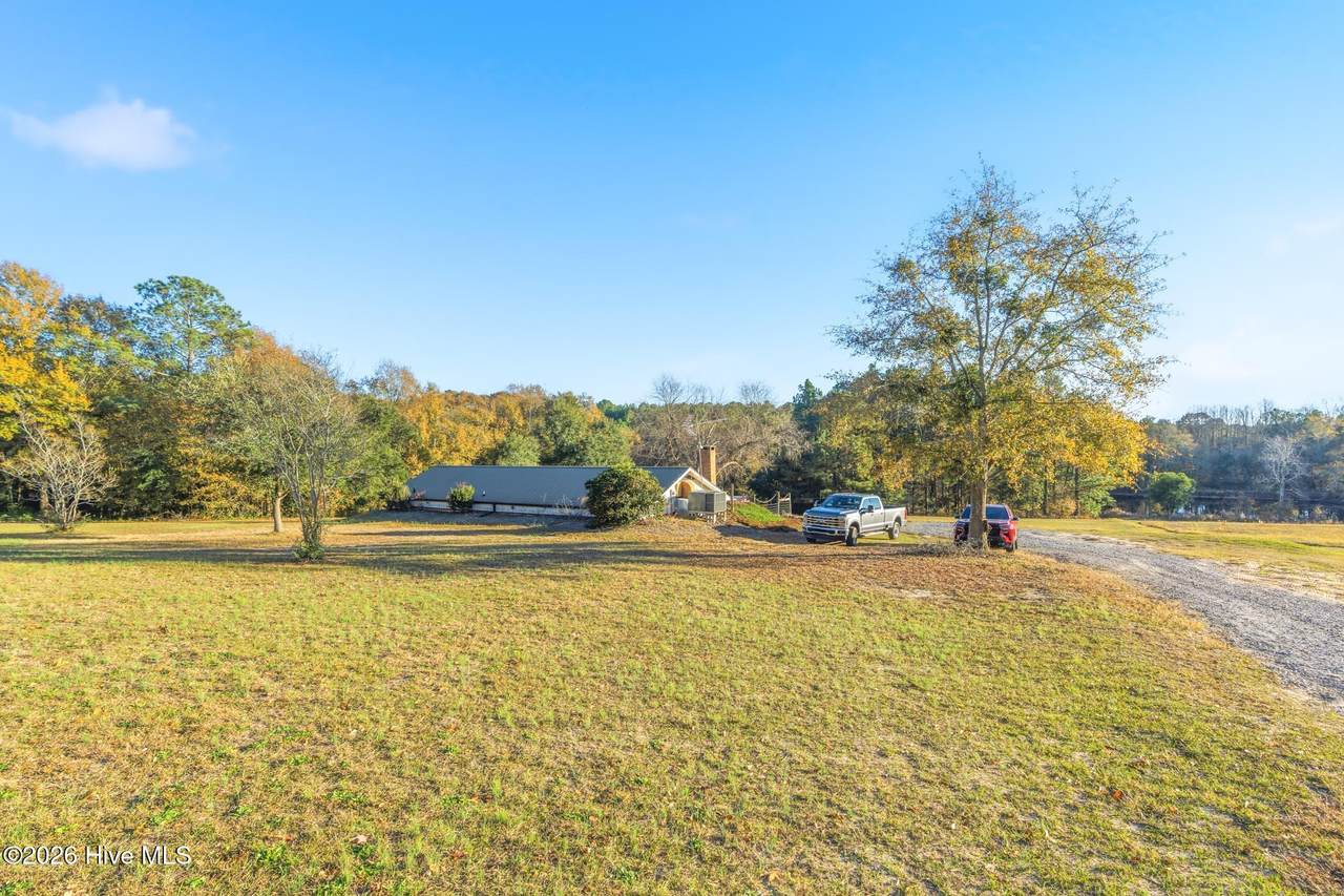 191 Sunset Avenue - Photo 1