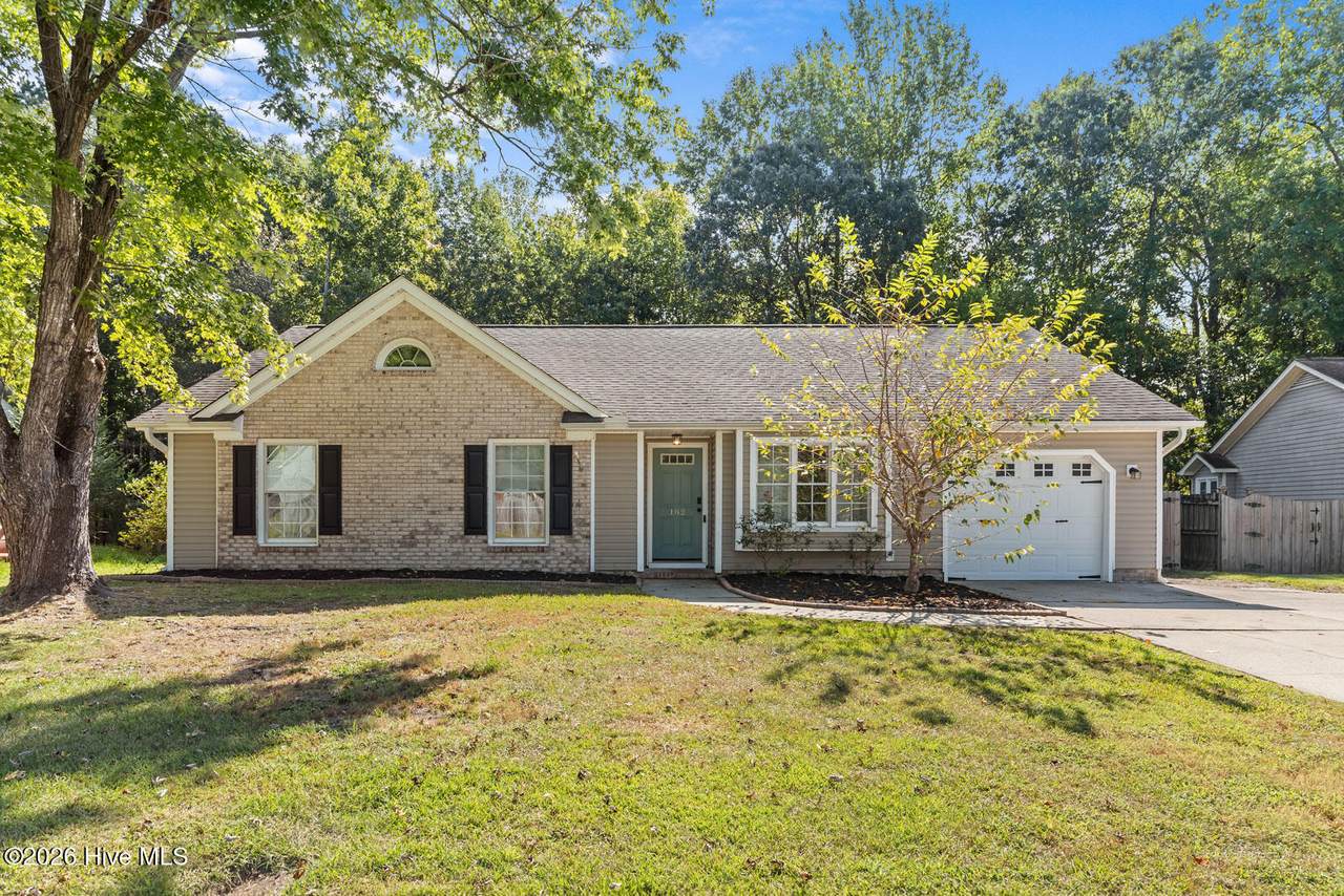 182 Raintree Circle - Photo 1