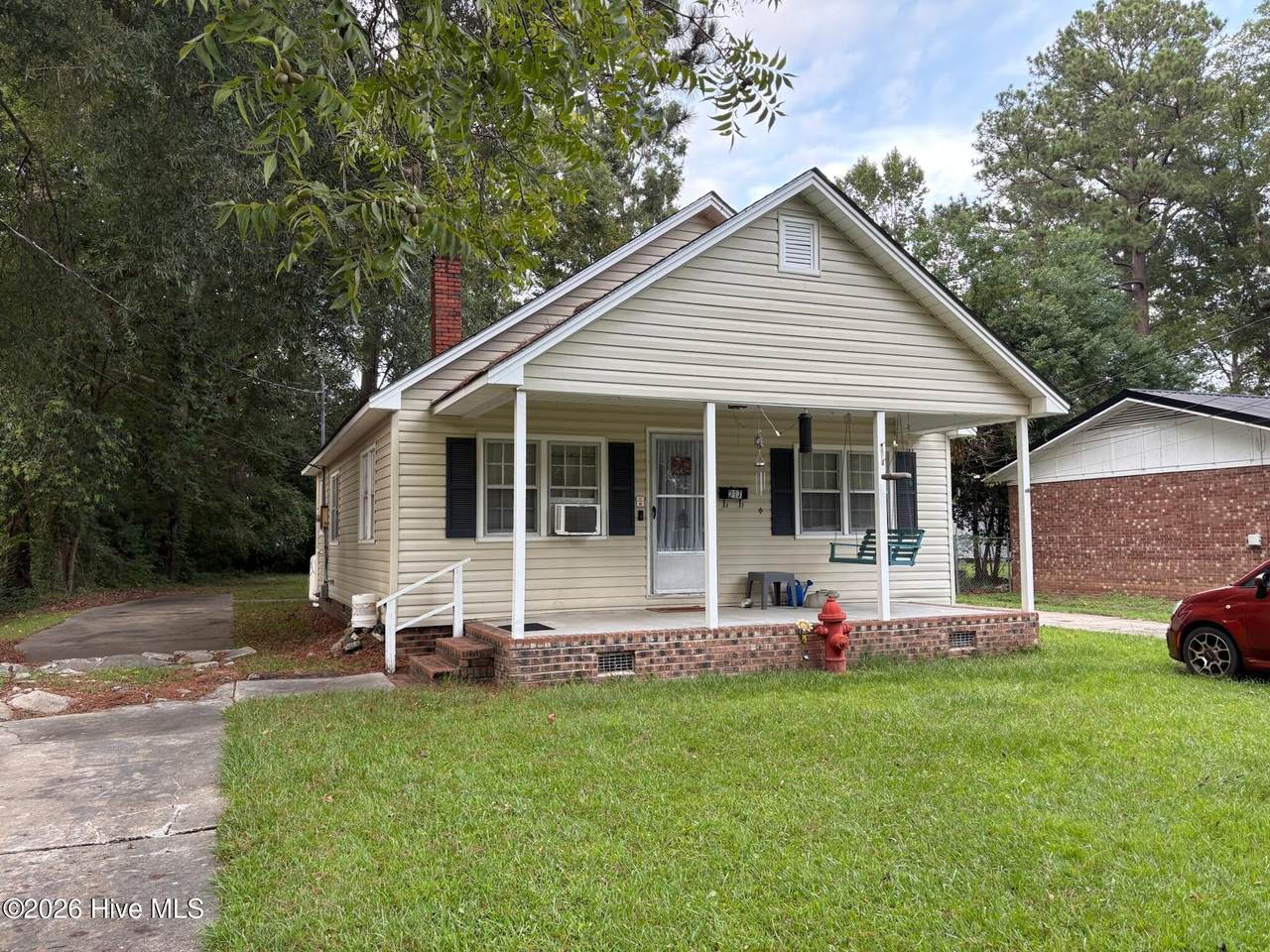 217 & 219 Lewis Street - Photo 1