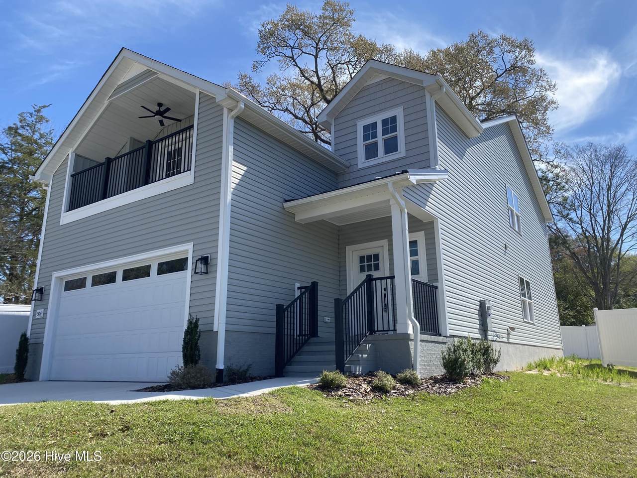 504 Lakeshore Drive - Photo 1