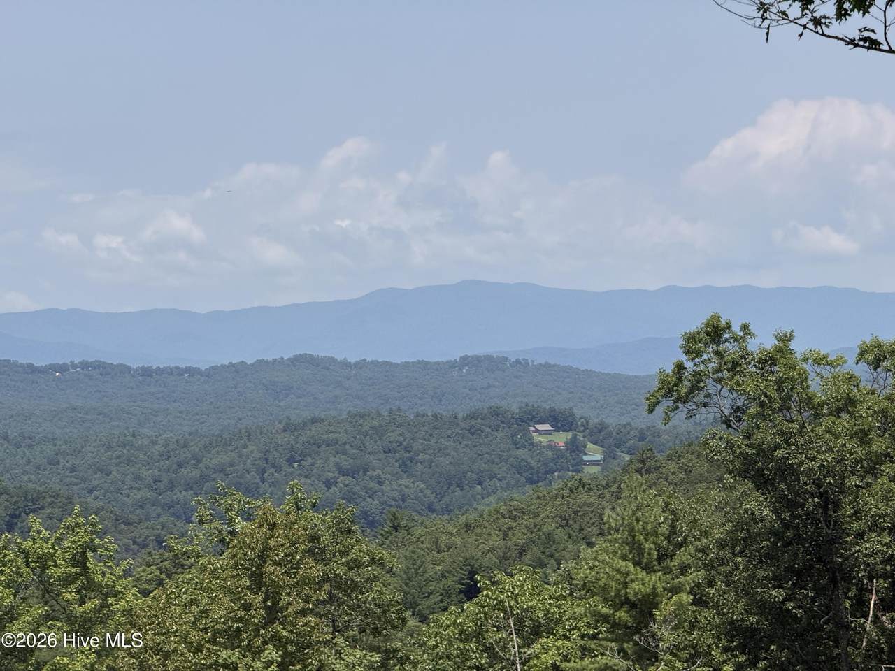 200 Avalon Crest - Photo 1
