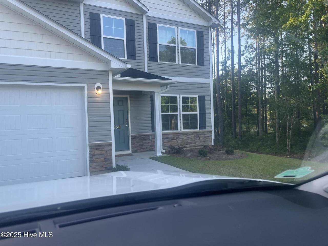 950 Pantego Boulevard - Photo 1