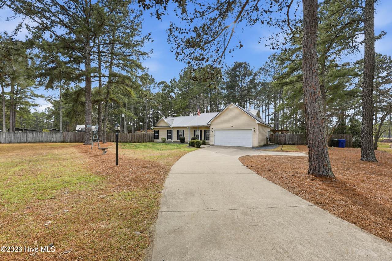 115 Grosbeak Court - Photo 1