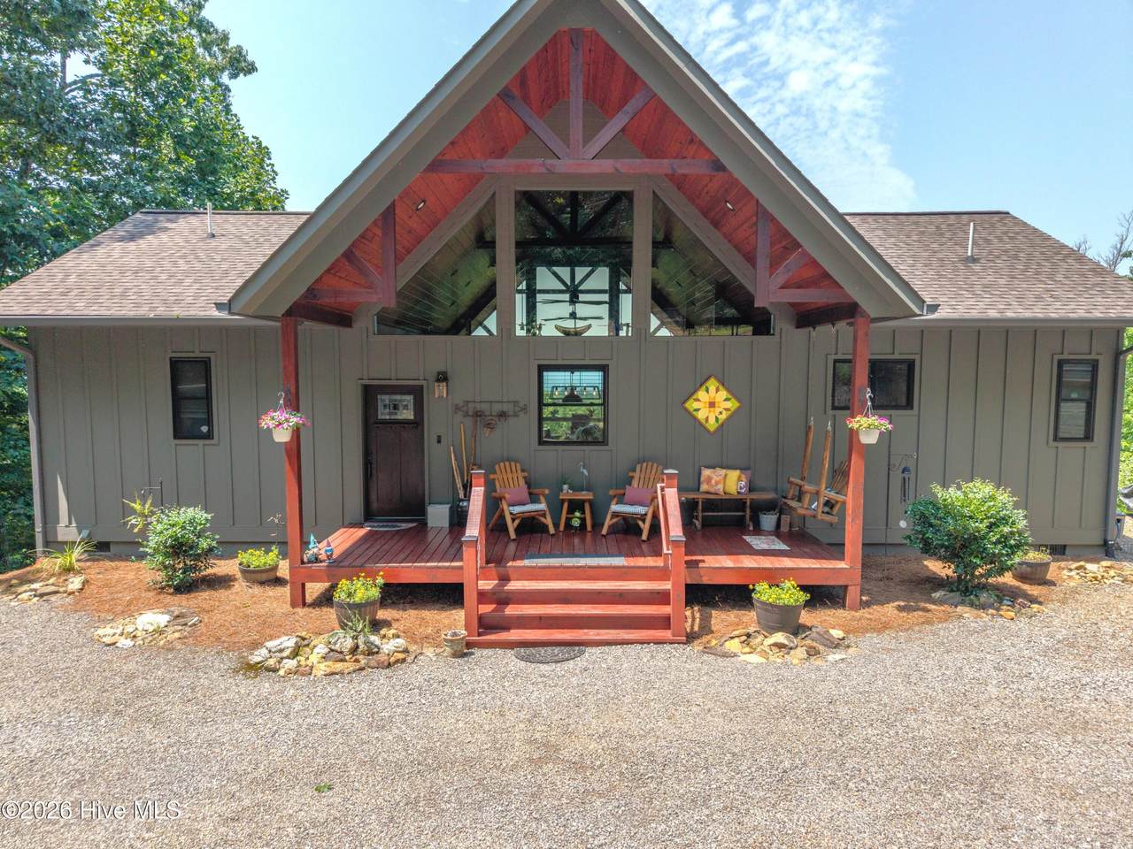 800 Mary King Mountain Drive - Photo 1