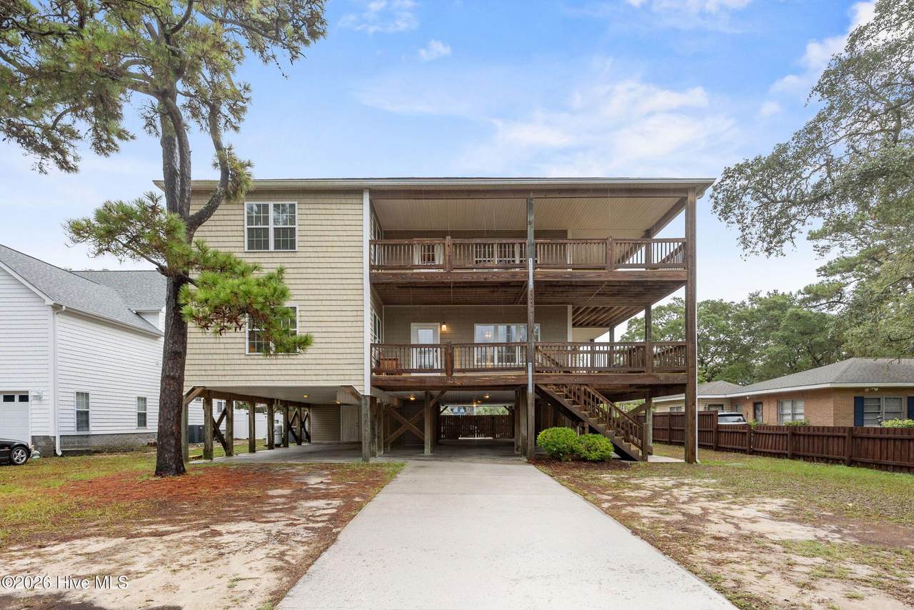 310 Trott Street - Photo 1