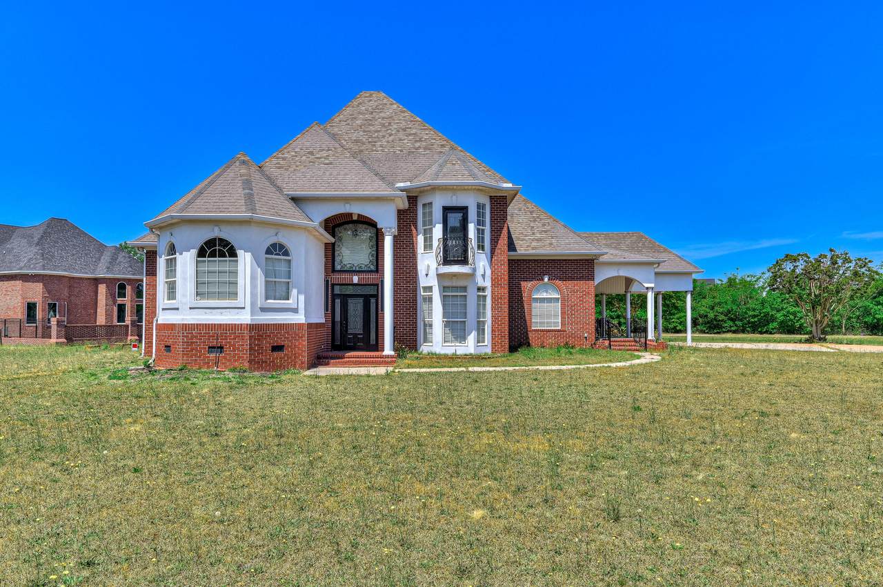 1455 Shannon Drive - Photo 1