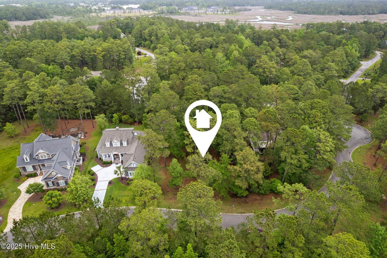 310 Bay Hill Court - Photo 1