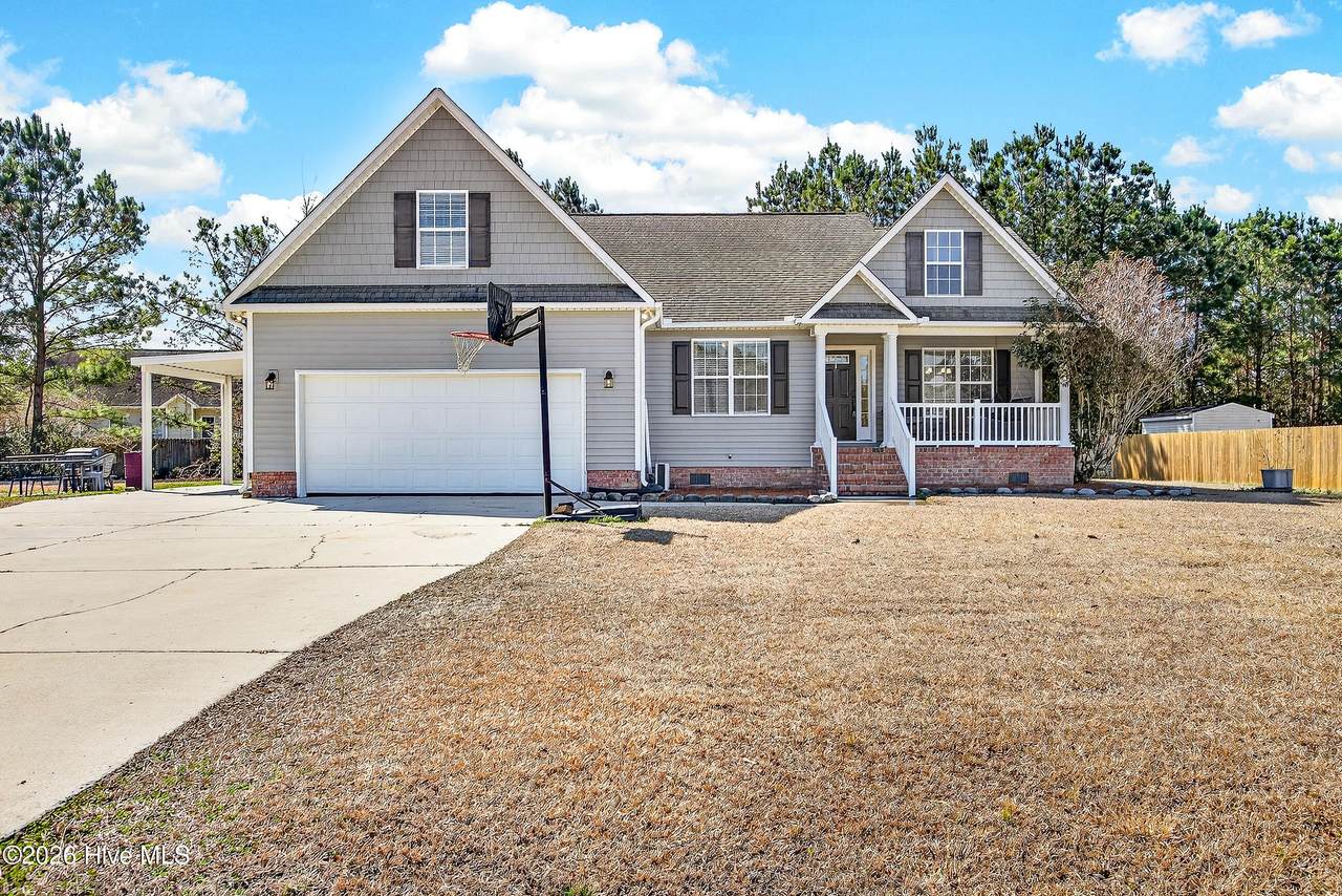 105 Mickey Court - Photo 1