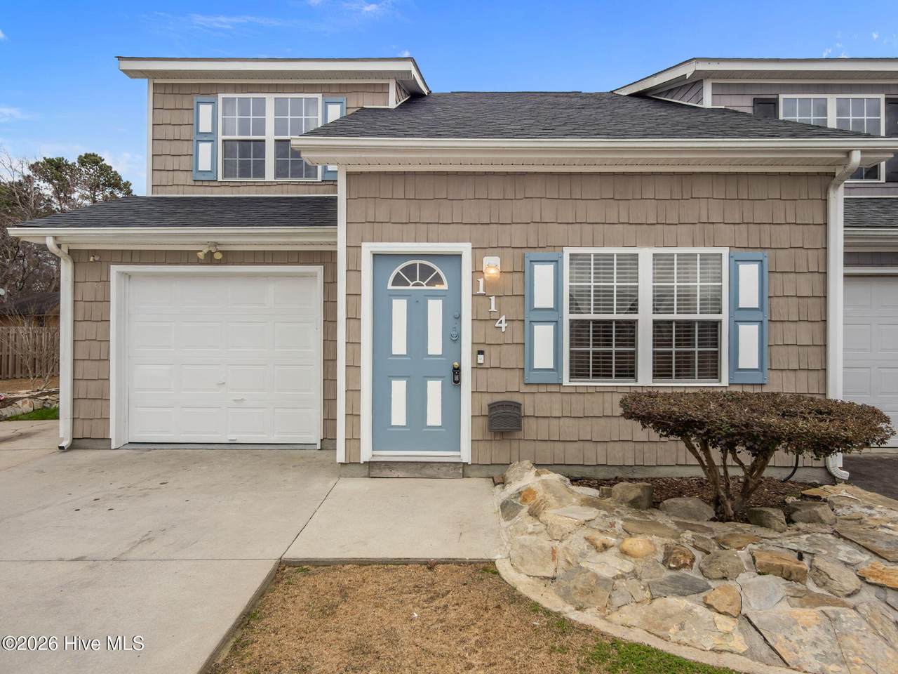 114 Creeker Town Way - Photo 1