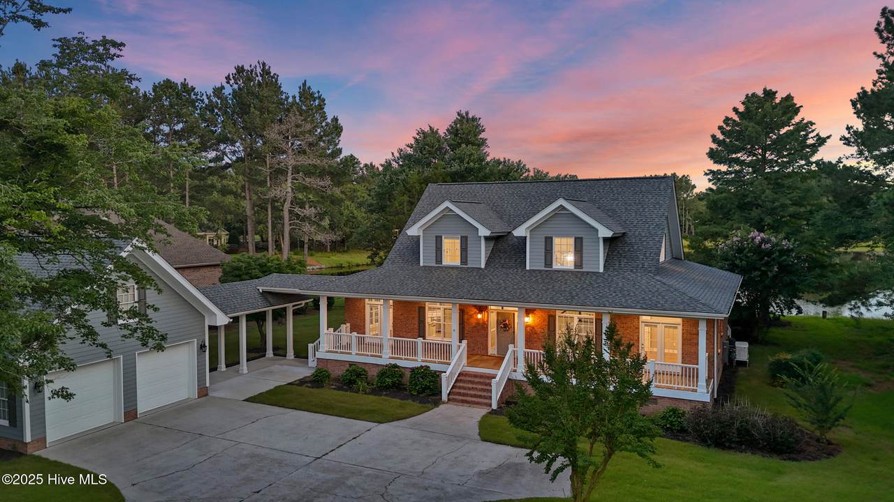 376 Red Fox Run Drive - Photo 1