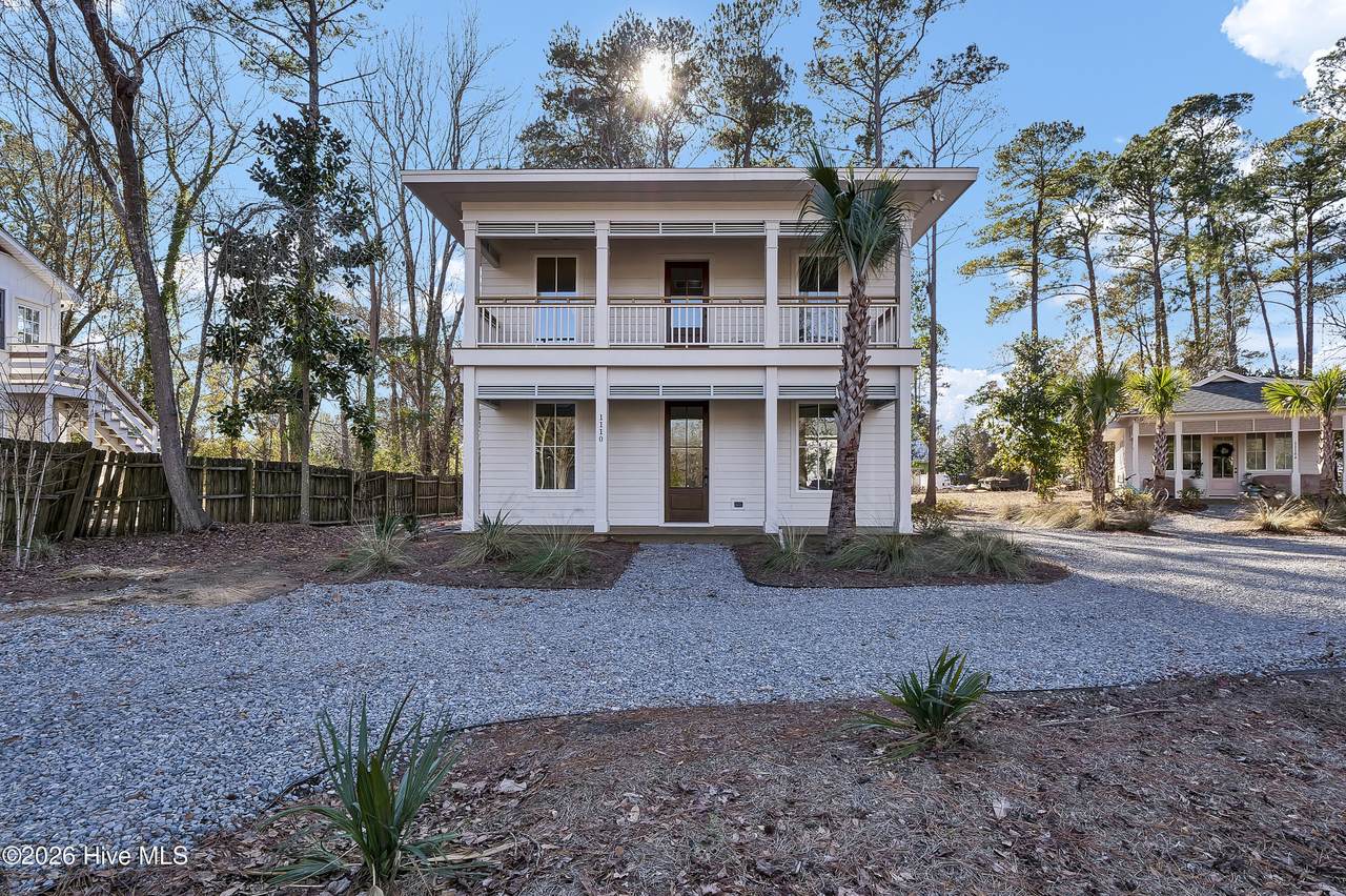 1110 Tree Canopy Way - Photo 1