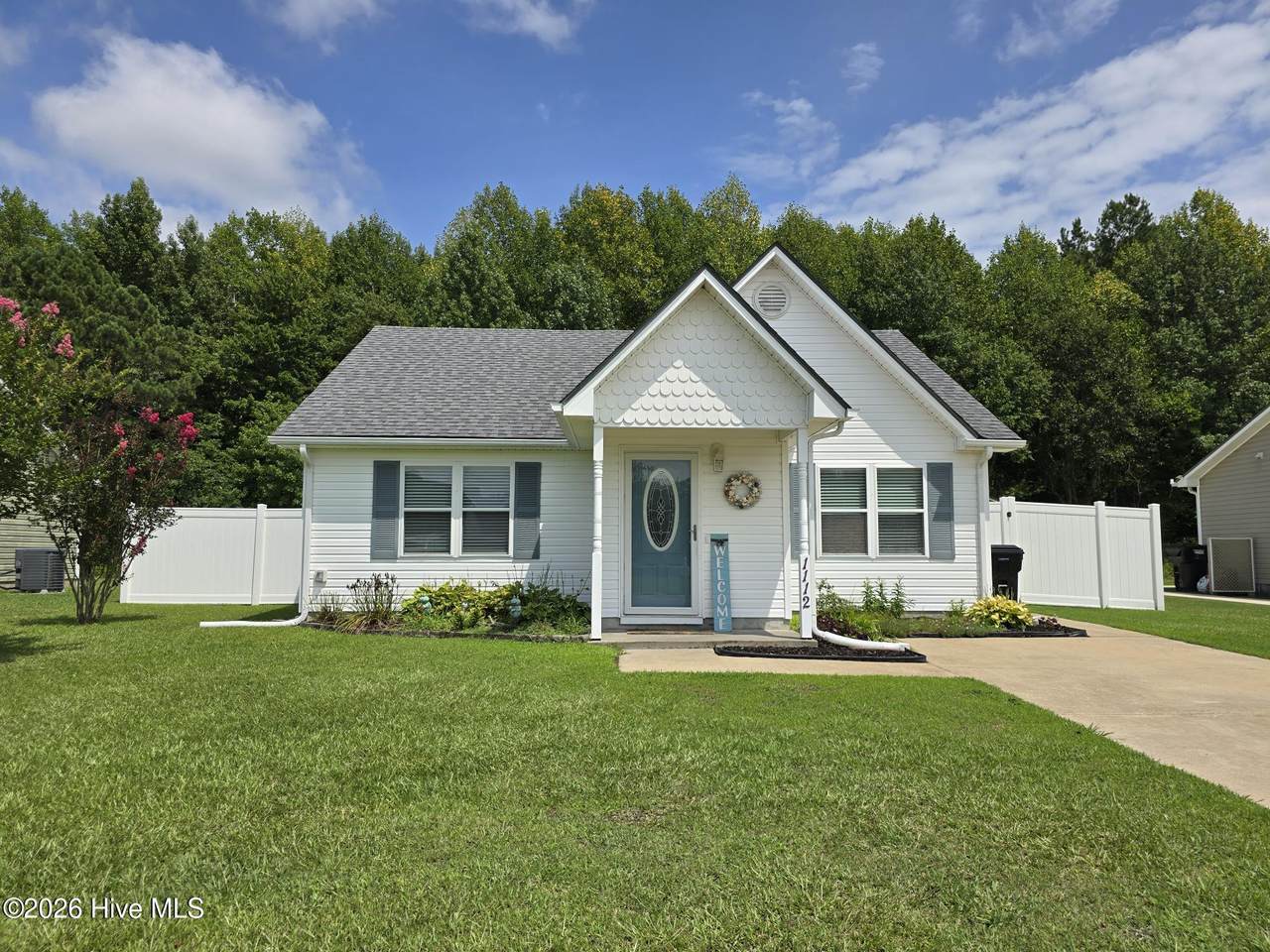 1112 Jessica Street - Photo 1
