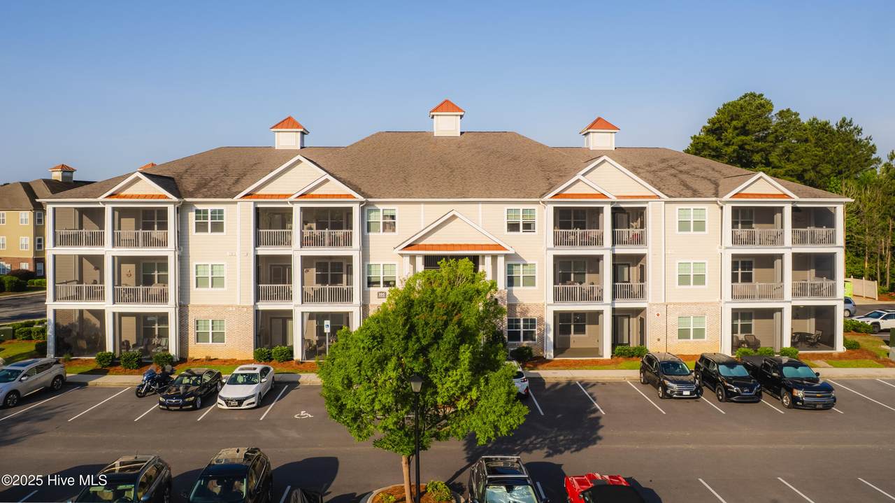 395 Crow Creek Drive - Photo 1