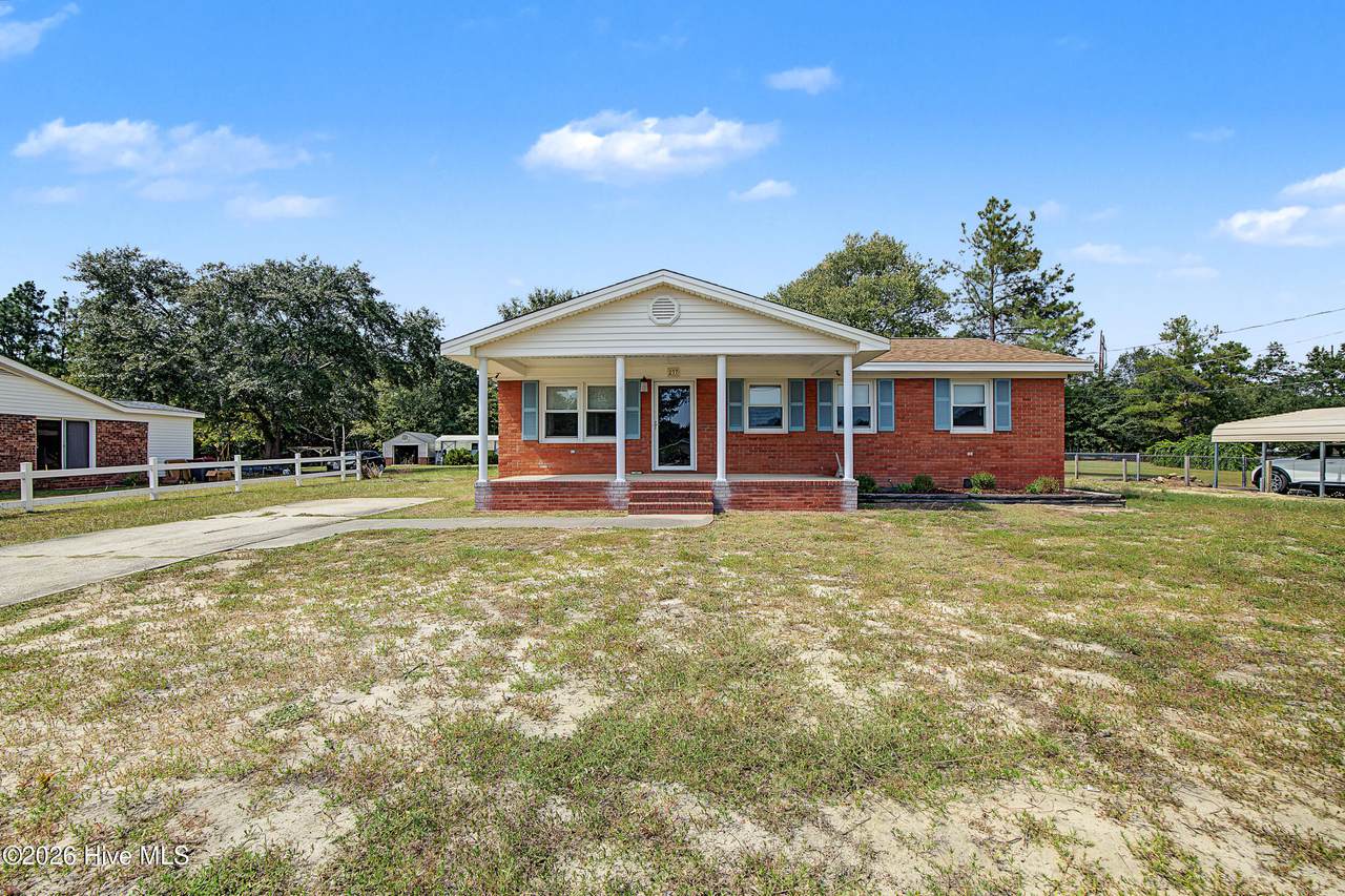 237 Lakeview Trail - Photo 1