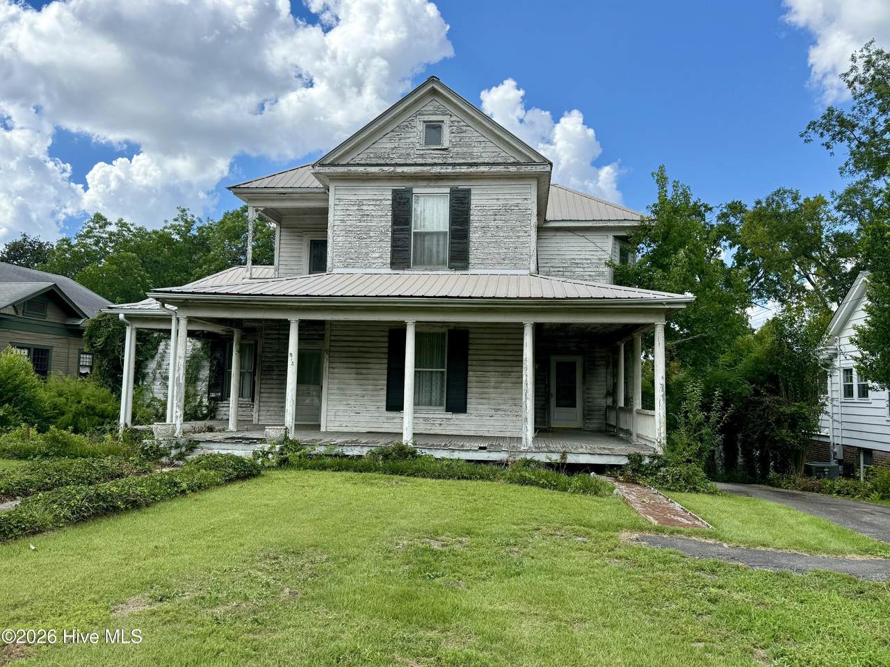 913 Fayetteville Road - Photo 1