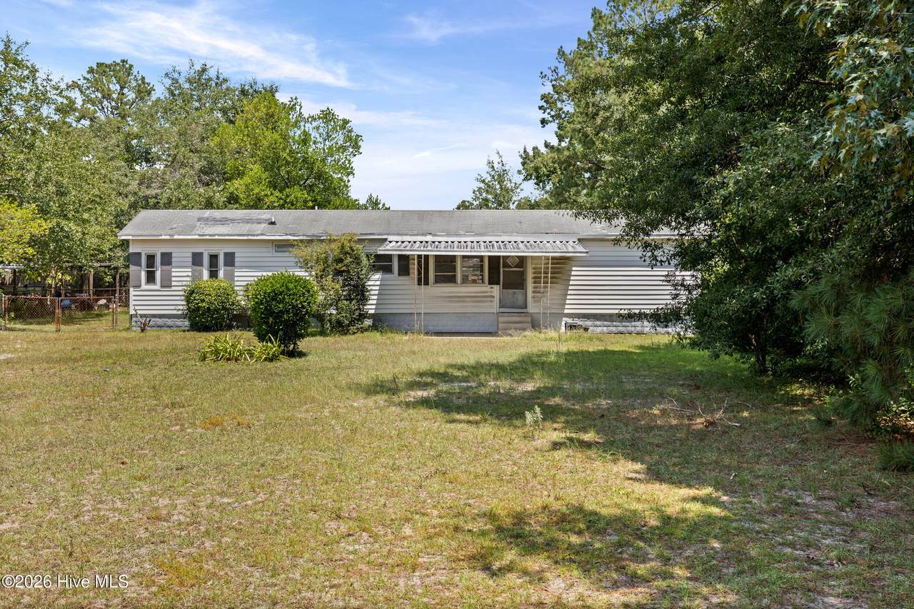 2413 Quail Court - Photo 1
