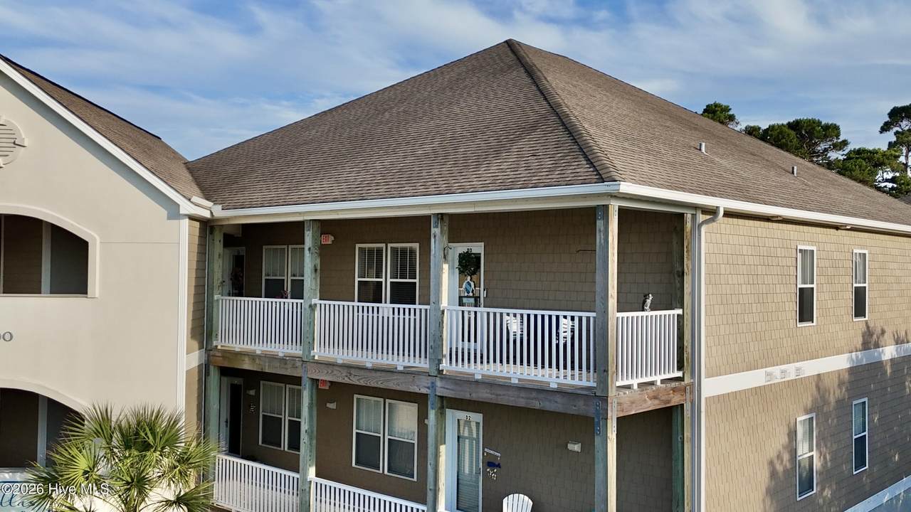 300 Lighthouse Lane - Photo 1