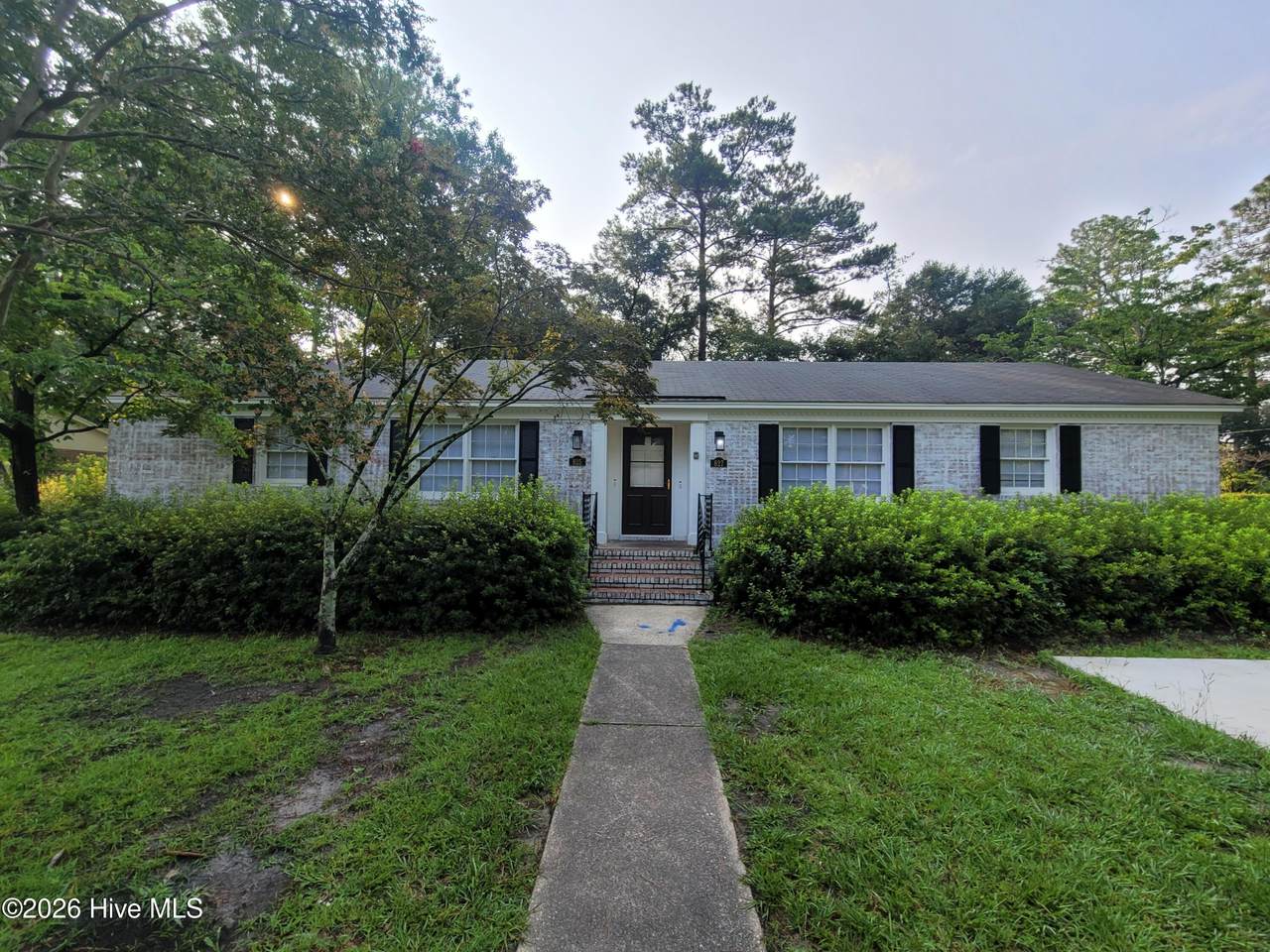 825 Montclair Drive - Photo 1