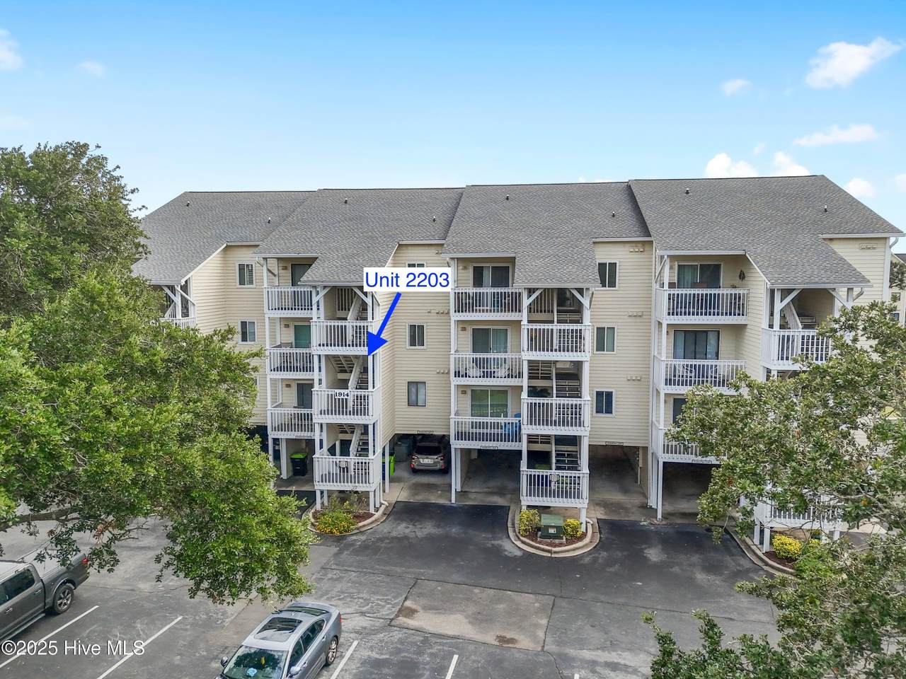 1914 Goose Creek Road - Photo 1