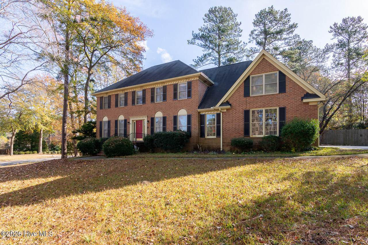 4135 Knollcrest Circle - Photo 1
