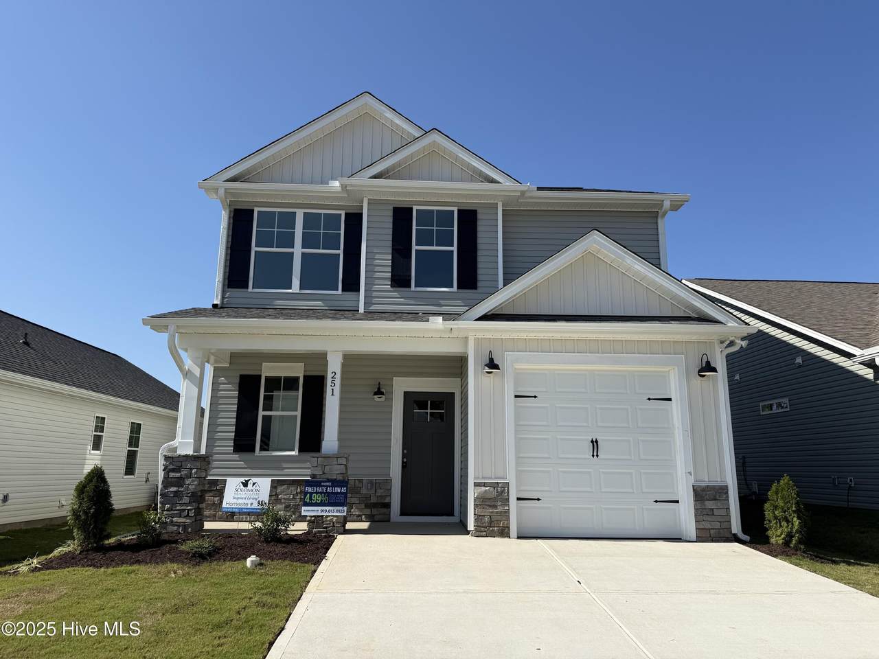 251 Bluejay Street - Photo 1