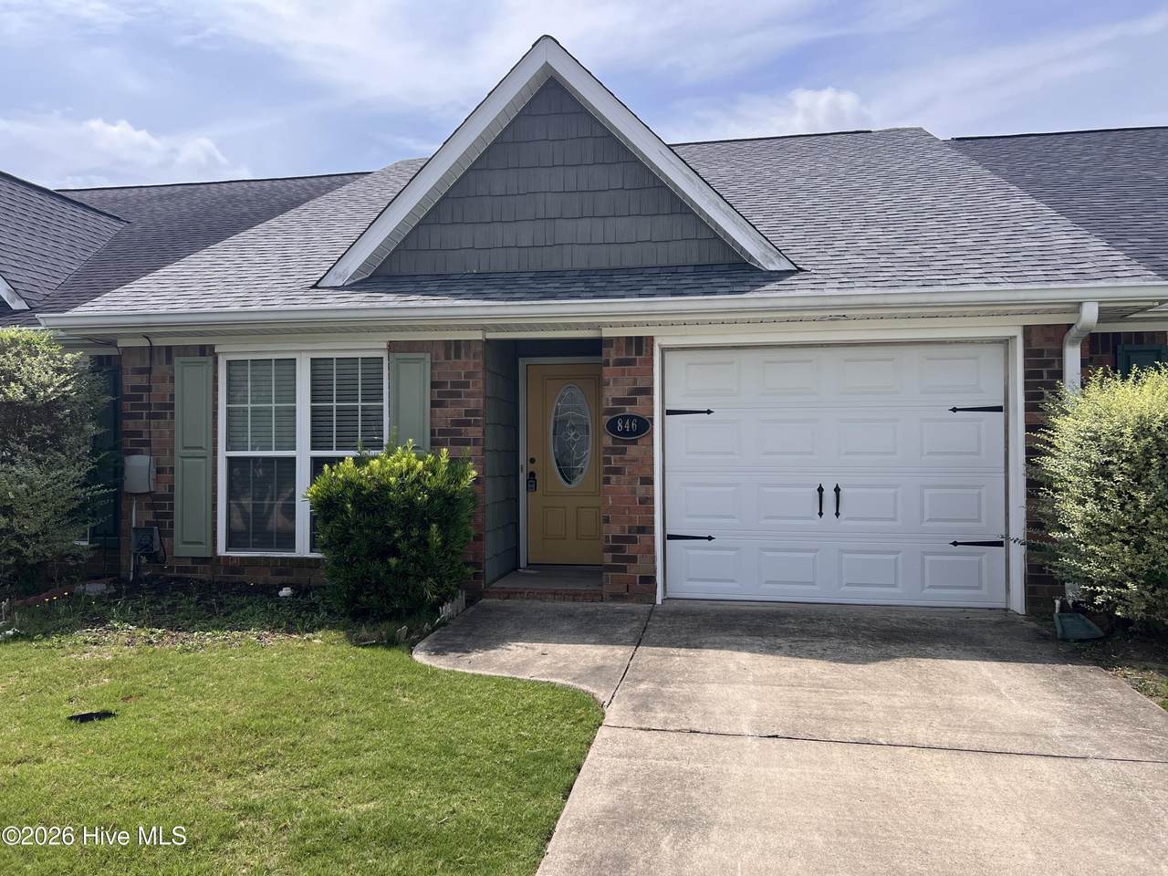 846 Bryan Circle - Photo 1