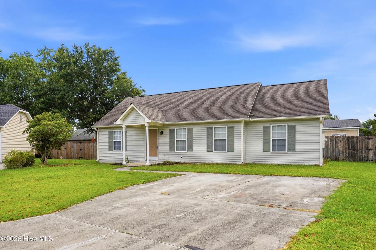 706 Nut Bush Court - Photo 1