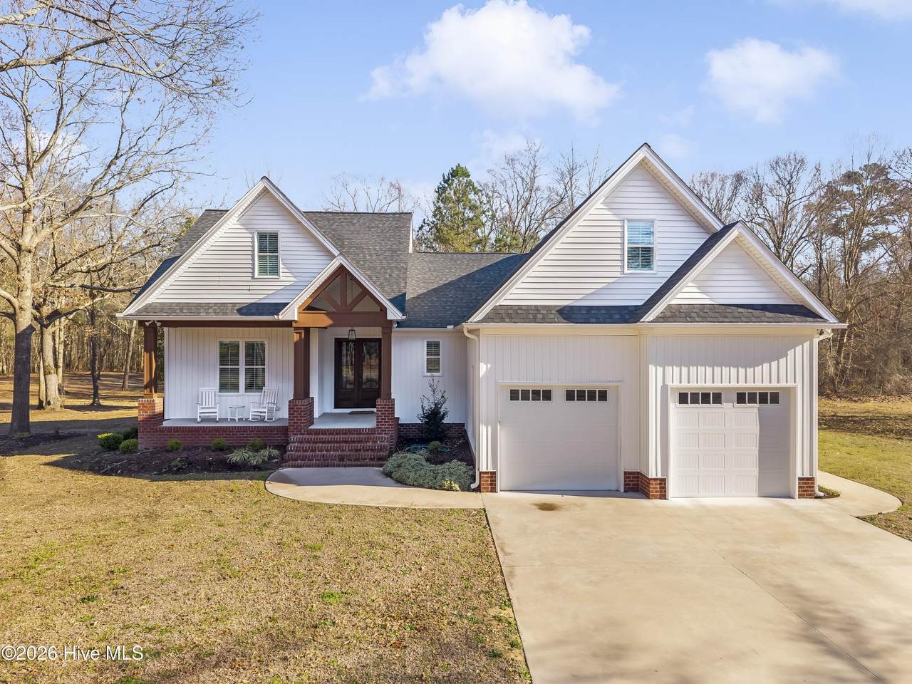 225 Lake Wood Drive - Photo 1
