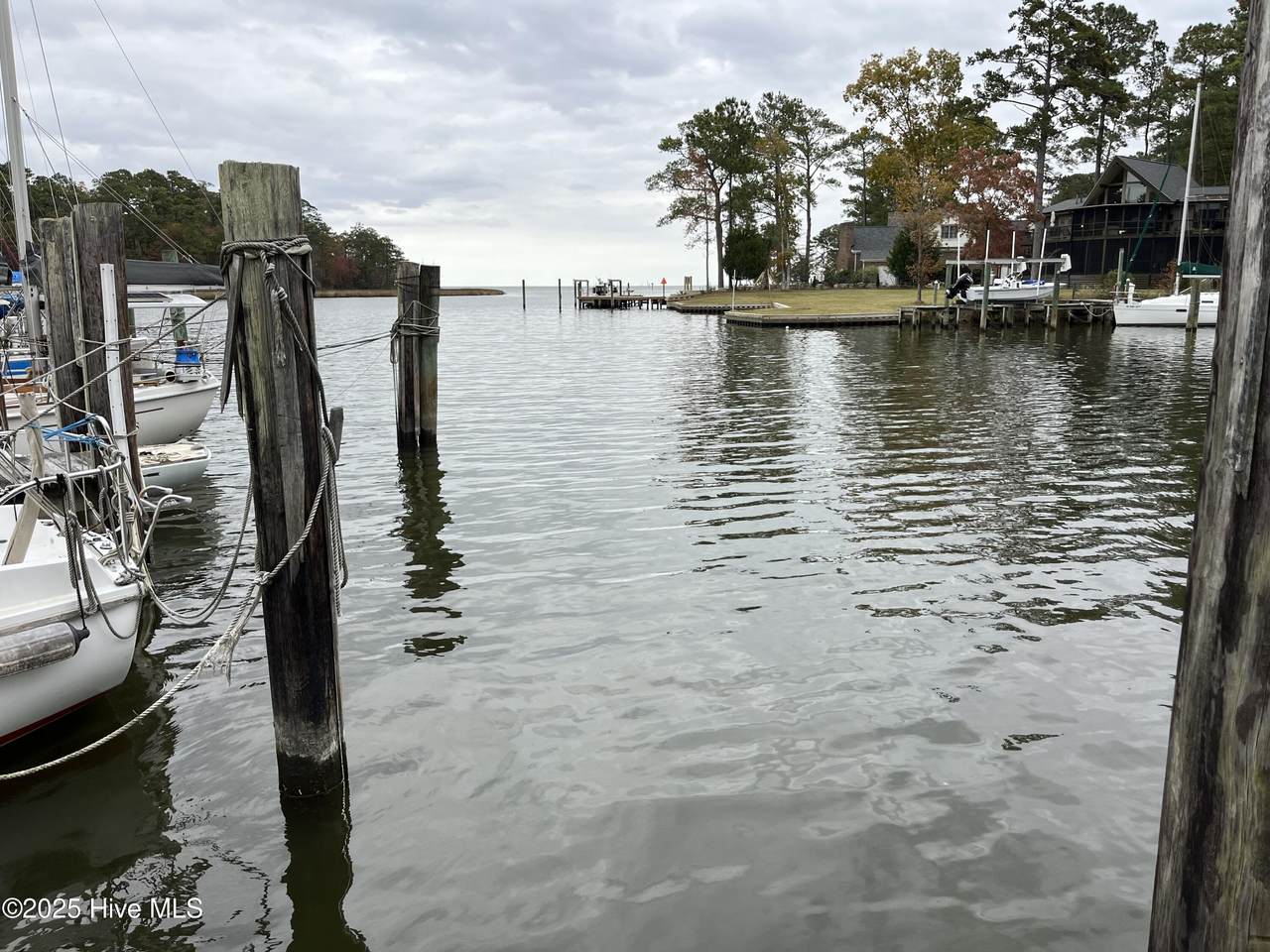 6020 Harbour Way - Photo 1