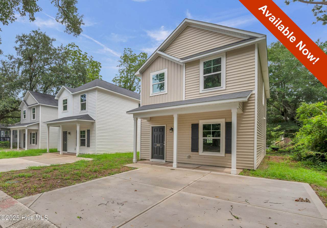 460 Maides Avenue - Photo 1