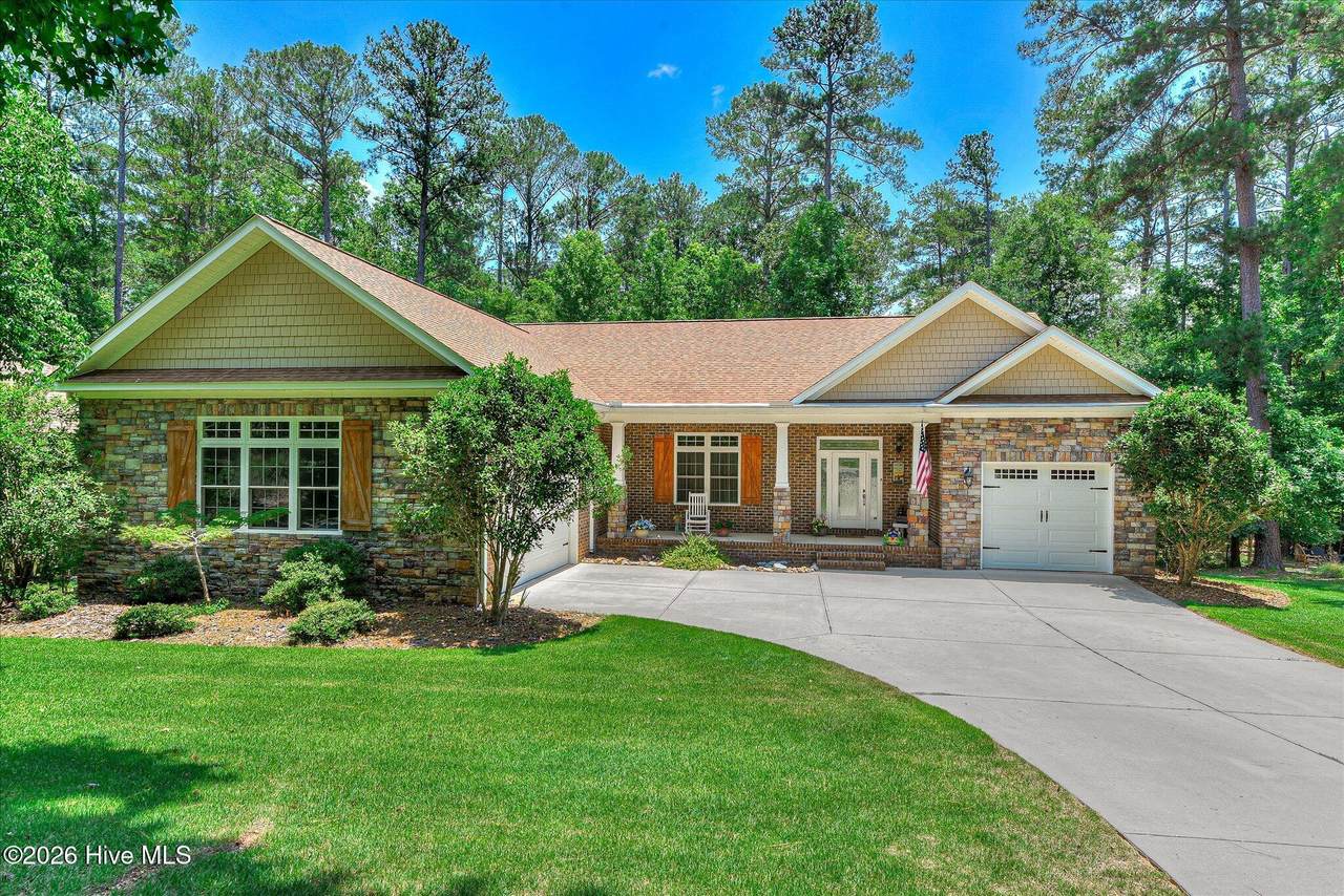 164 Grandview Drive - Photo 1