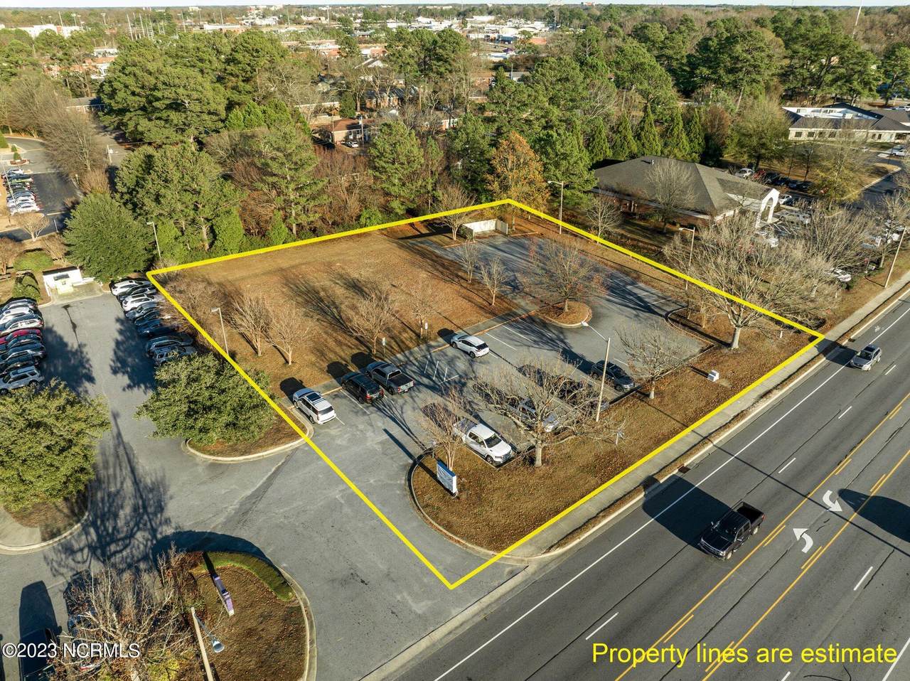 1840 Arlington Boulevard - Photo 1