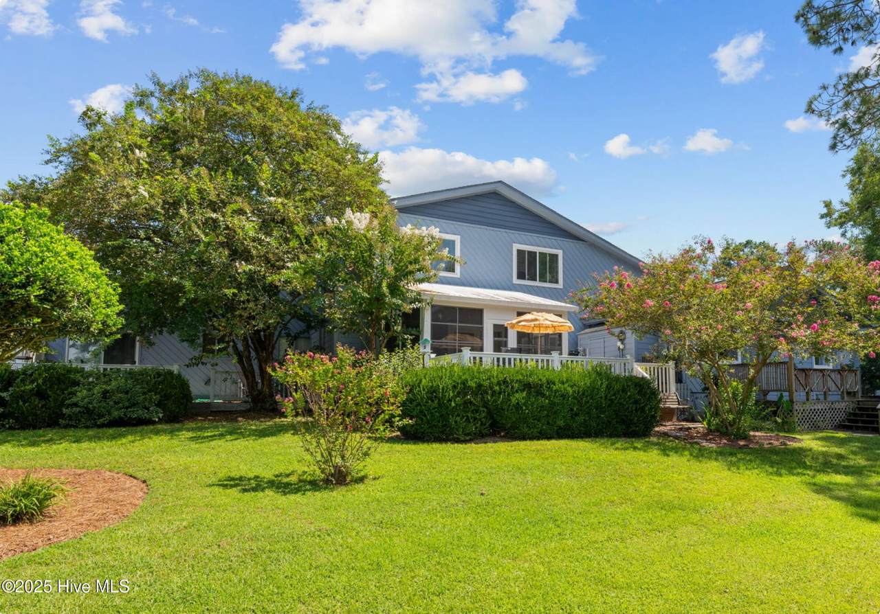 22 Harbour Walk - Photo 1