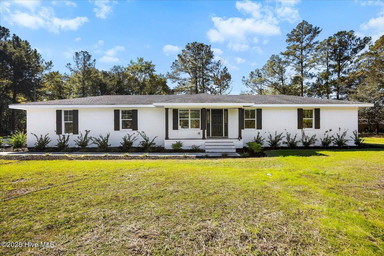 9329 Central Boulevard - Photo 1