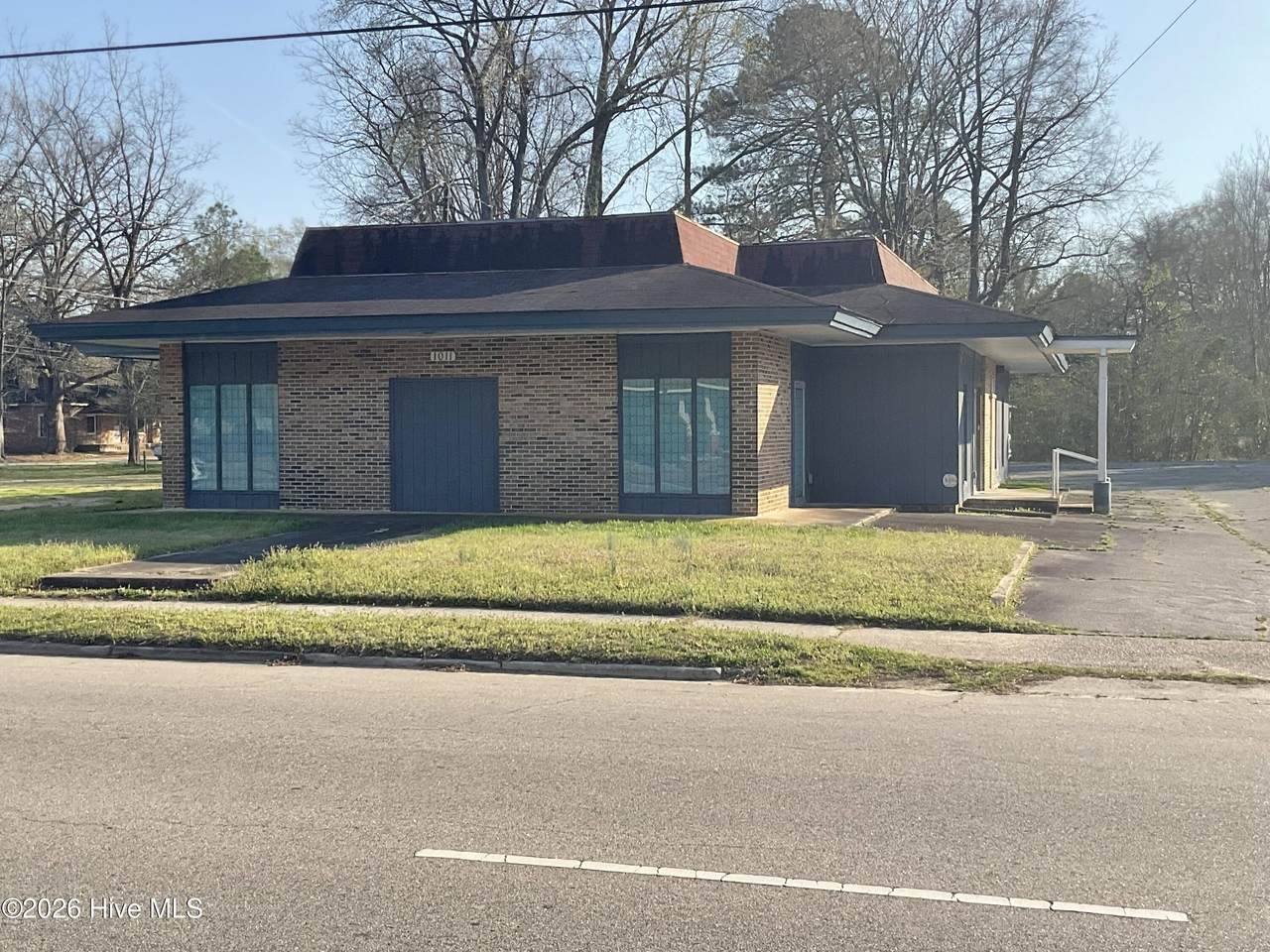 1011 Thomas Street - Photo 1
