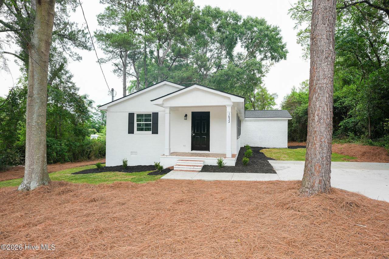 1632 Harvey Drive - Photo 1