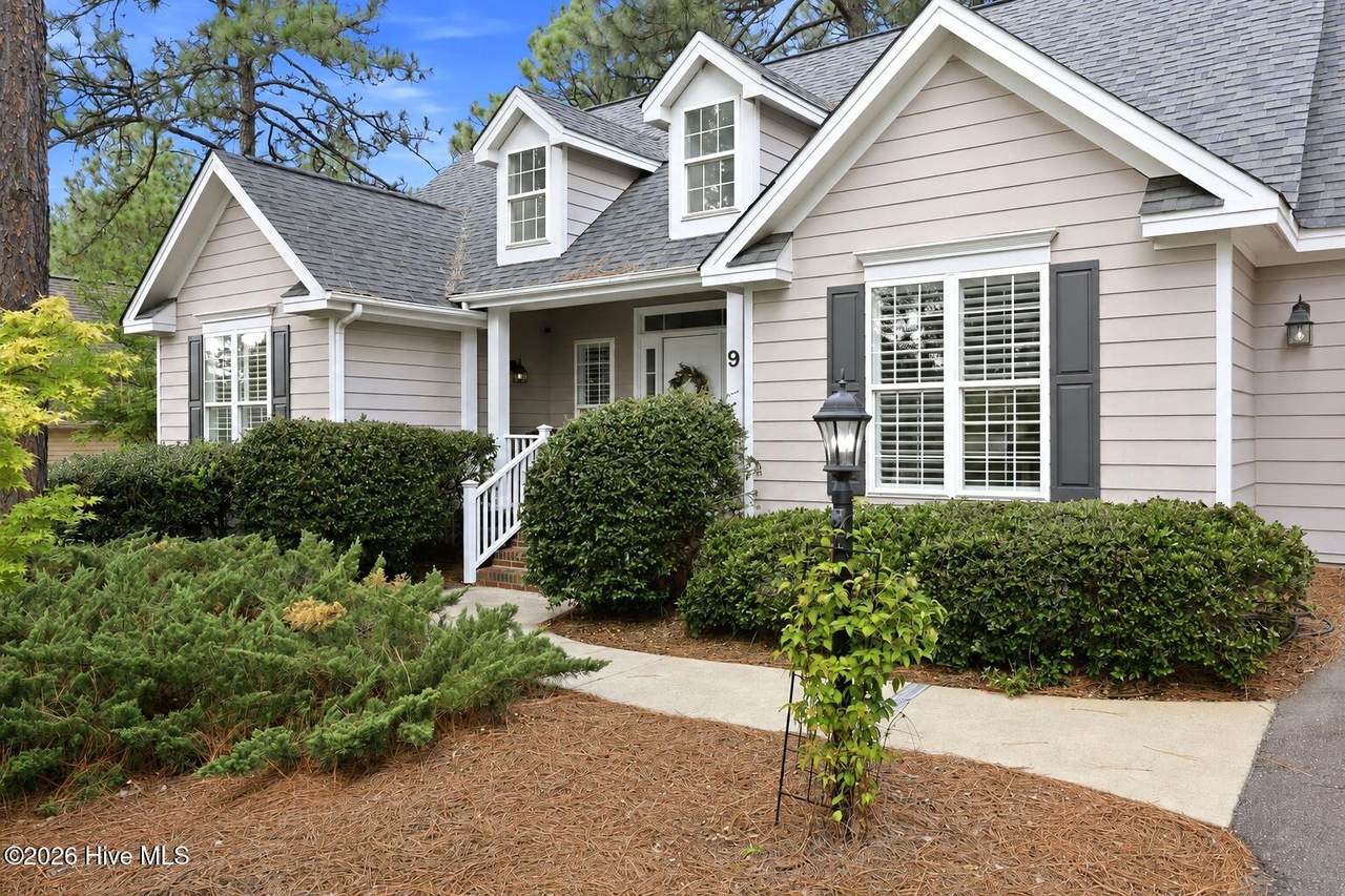 9 Moore Drive - Photo 1