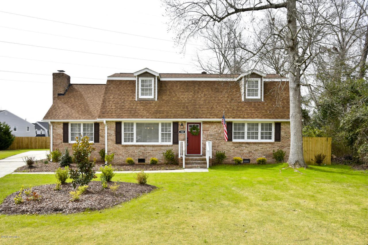 102 Marion Court - Photo 1