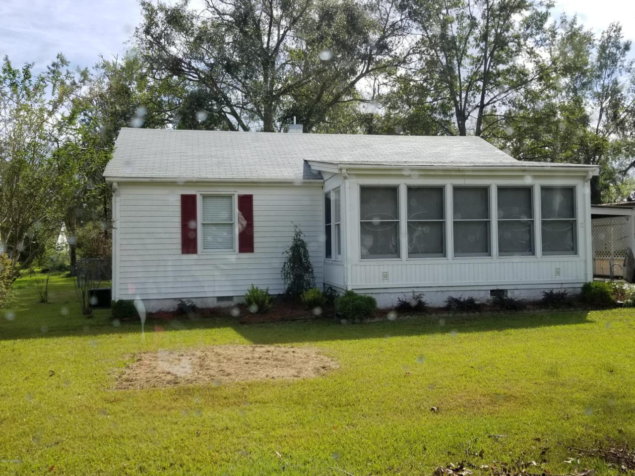 305 Edwards Avenue - Photo 1