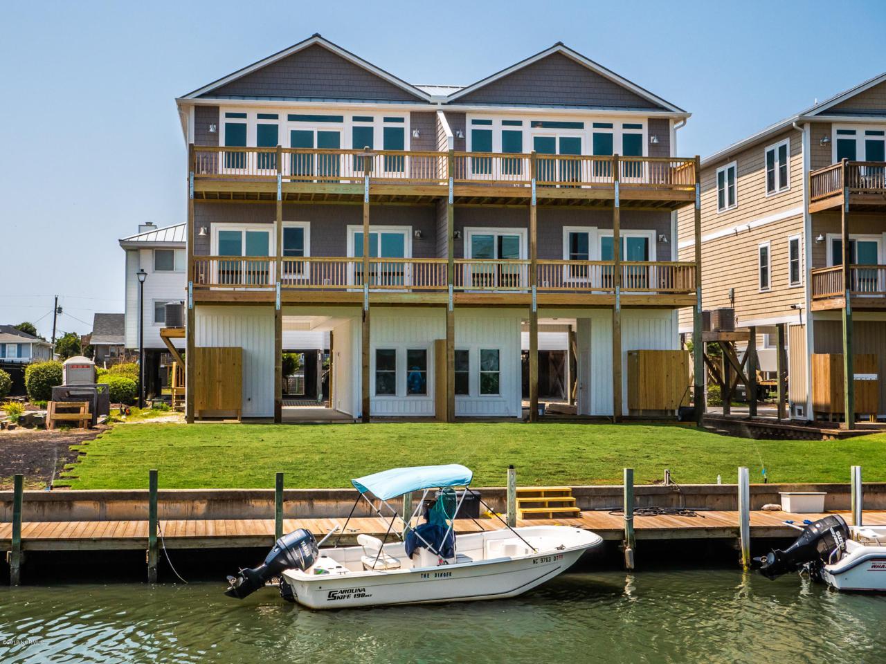 952 Tower Court - Photo 1