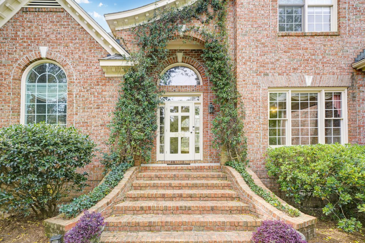 6226 Ingleside Drive - Photo 1