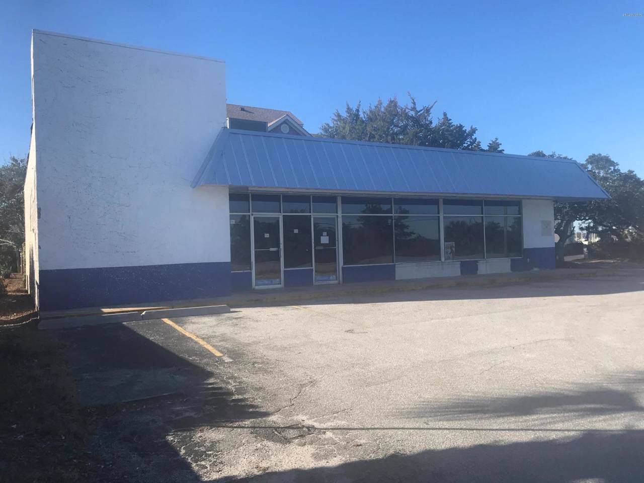 520 Causeway Drive - Photo 1