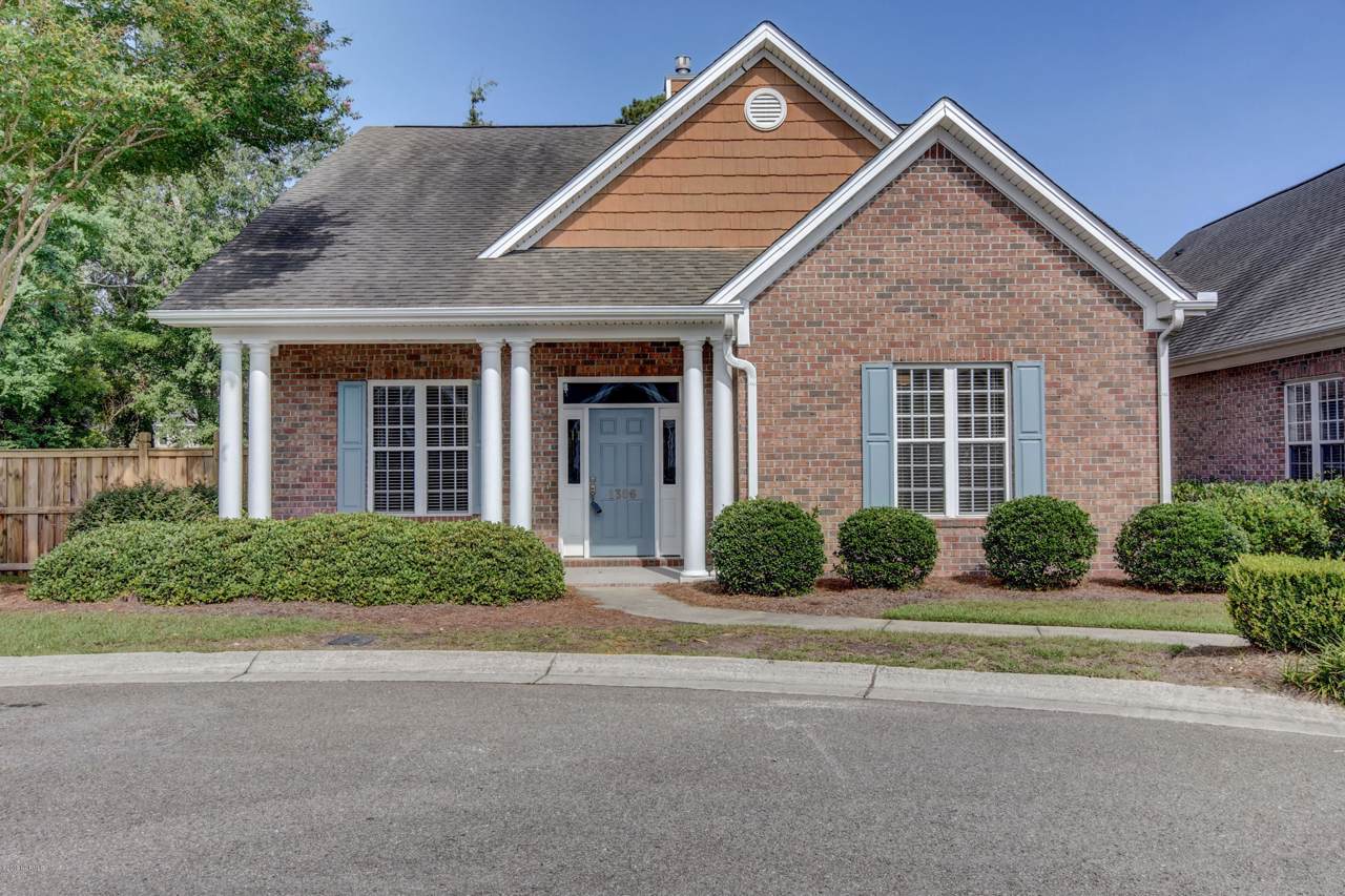 1306 Kingfisher Court - Photo 1