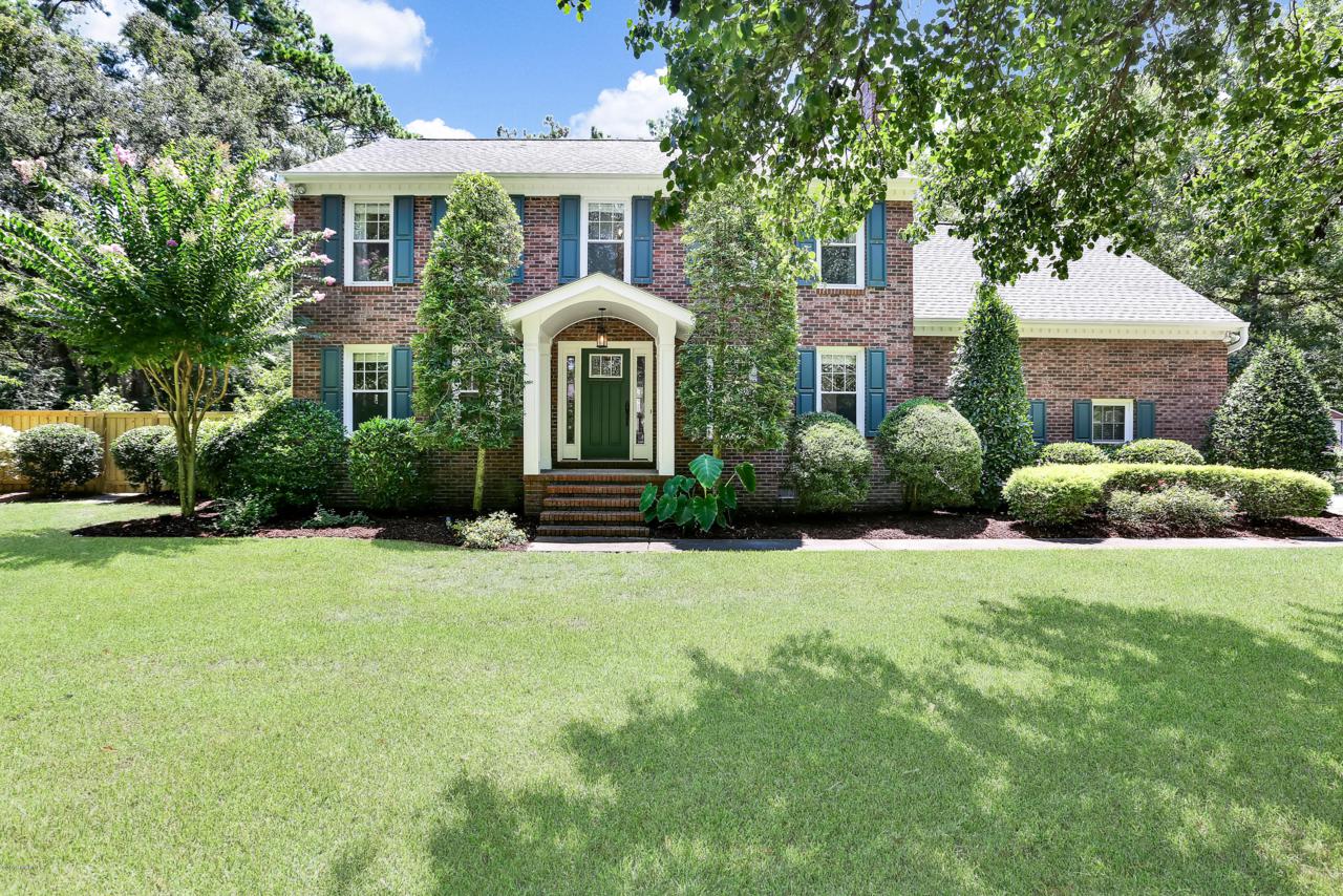 118 Woodland Drive - Photo 1