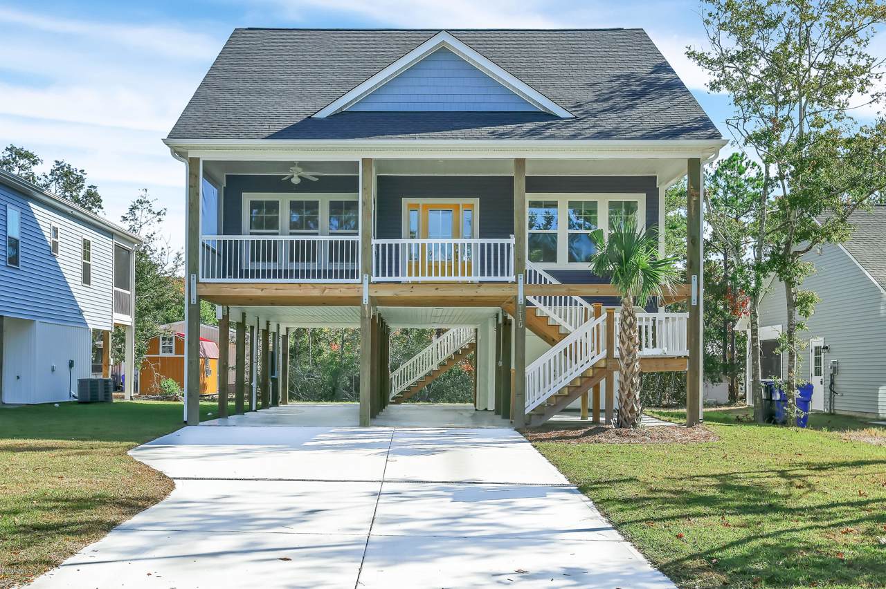 135 17th Street - Photo 1