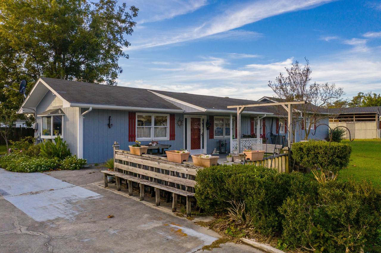 116 Salter Drive - Photo 1