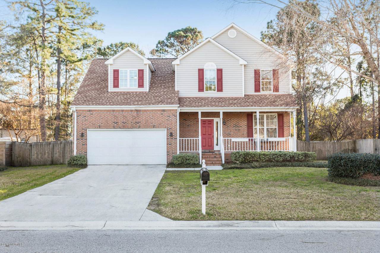 345 Foxwood Lane - Photo 1