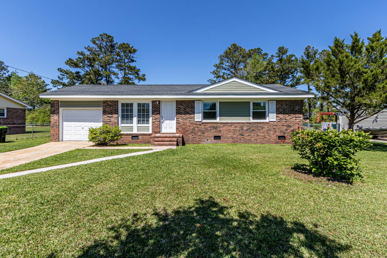 111 Princeton Drive - Photo 1 111 Princeton Drive - Photo 1