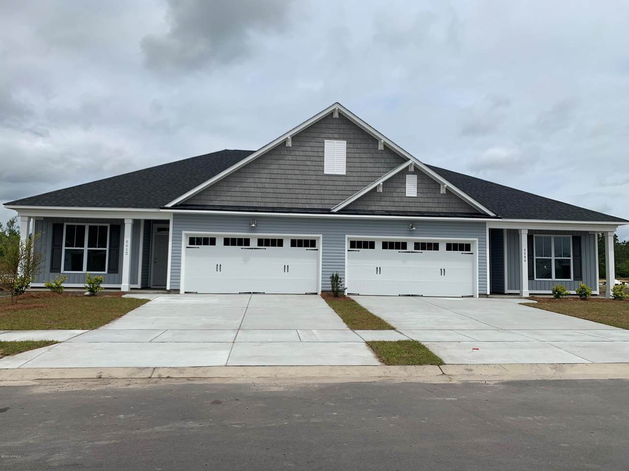 6412 Pinnacle Point - Photo 1
