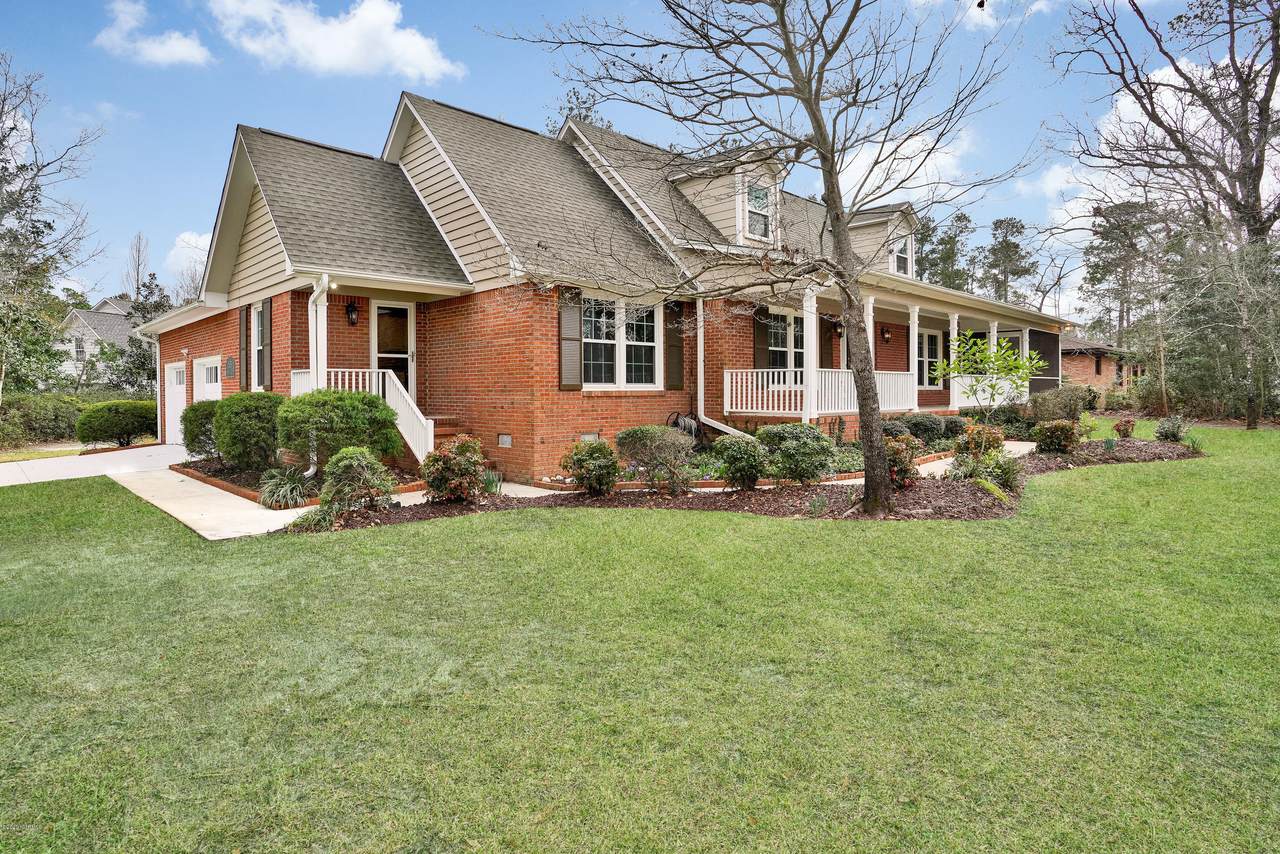 525 Scenic Circle - Photo 1